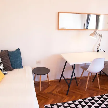 Apartment Marge