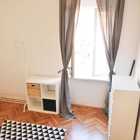 Marge Apartment *